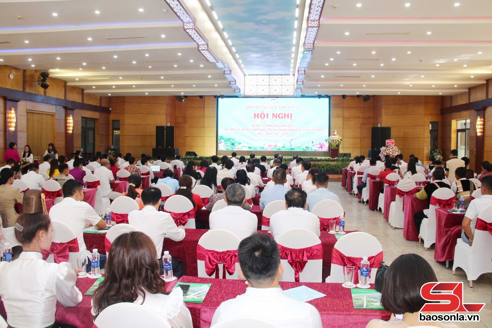 How to Plan Your Unforgettable 12-Day Vietnam Itinerary