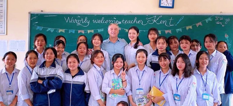 Teaching English in Vietnam – UC Santa Cruz Magazine