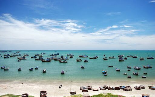 mui ne vietnam attractions Mui Ne Beach
