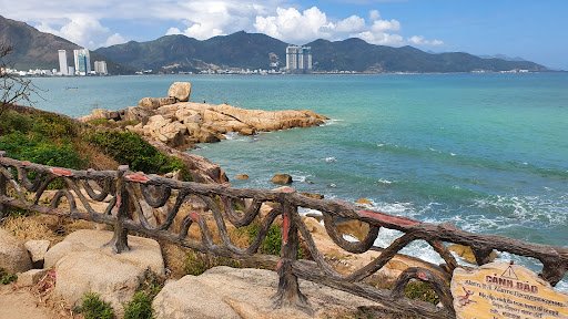 Hon Chong - nha trang tourist attractions