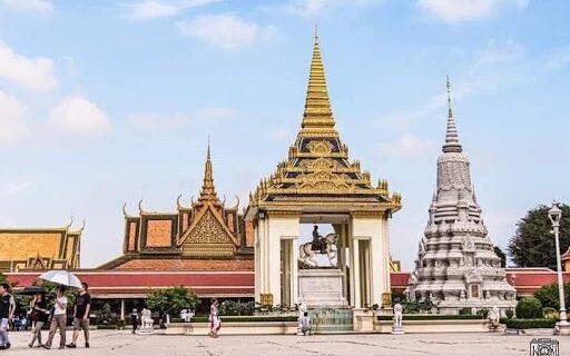phnom penh tourist attractions Royal Palace of Cambodia