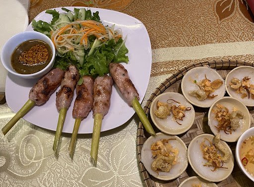 Cafe on Thu Wheels - where to eat hue vietnam