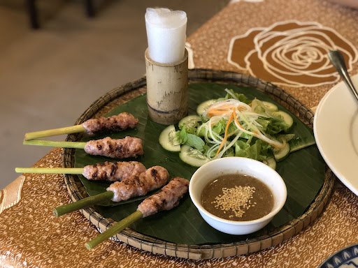 Golden Rice Restaurant - where to eat hue vietnam